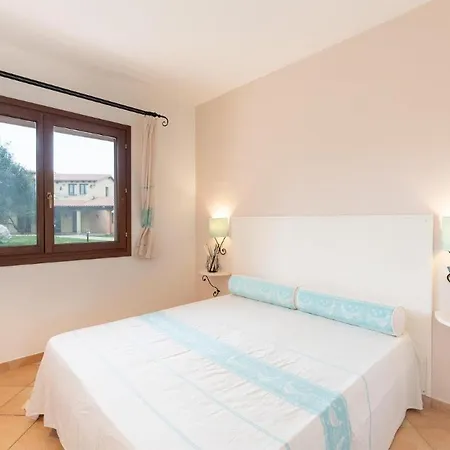 Relaxing Baia Dei Mirti B4-1 Bedroom Sleeps 4 Persons Apartament